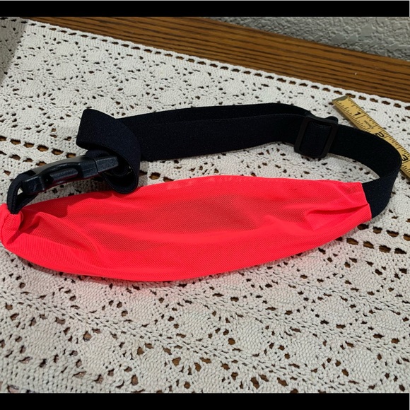 Belt bag - Picture 2 of 4